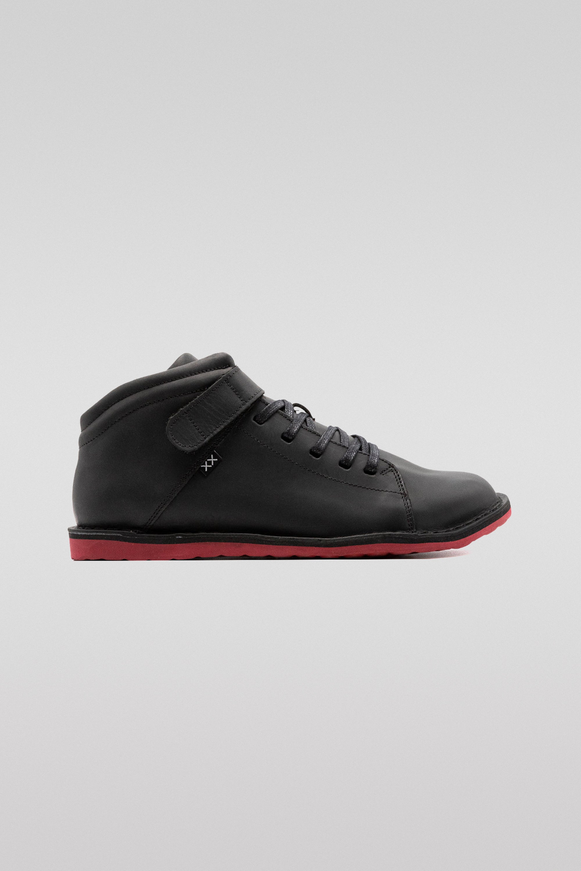 Kiltro | Black / Red