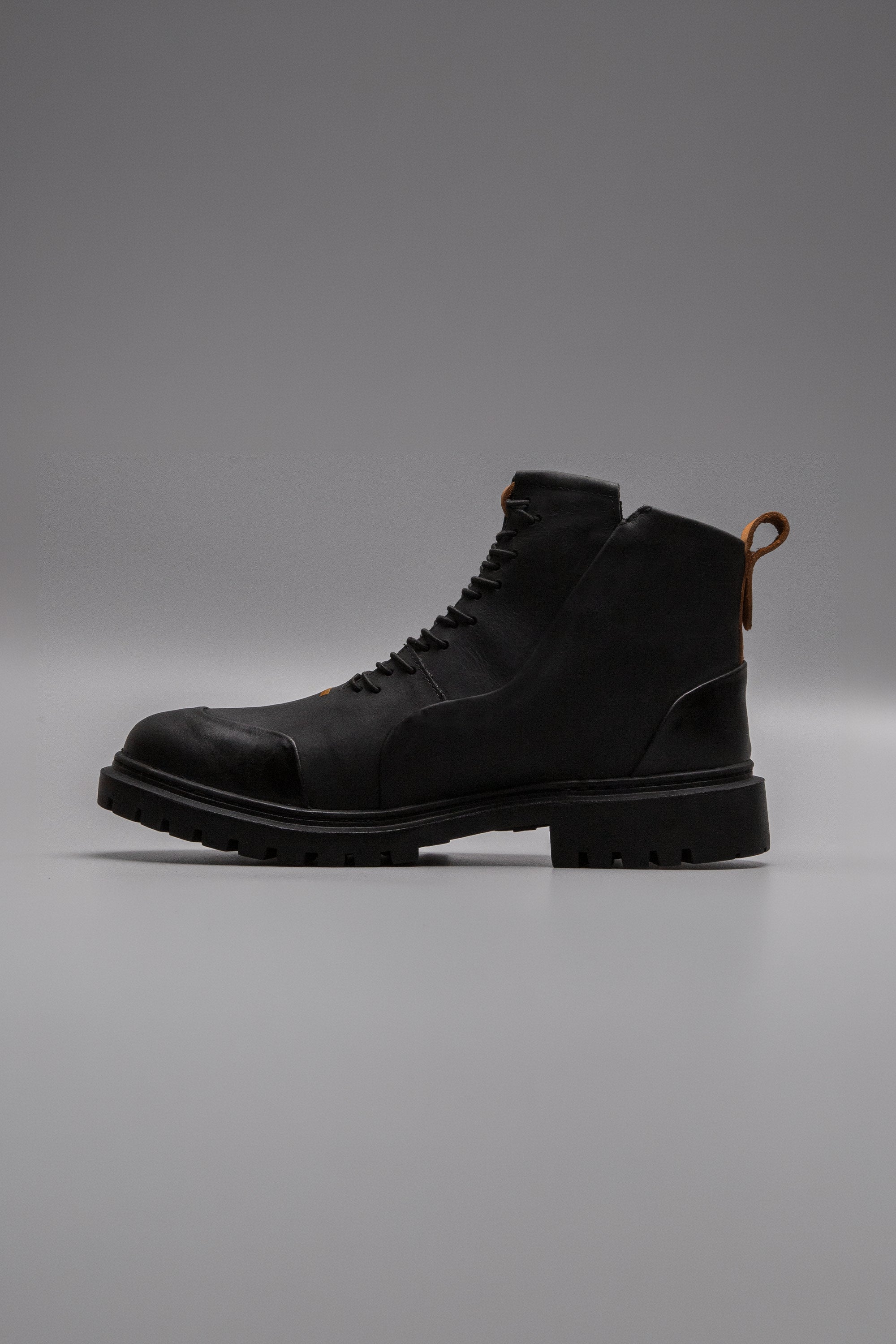 Tucan | Black