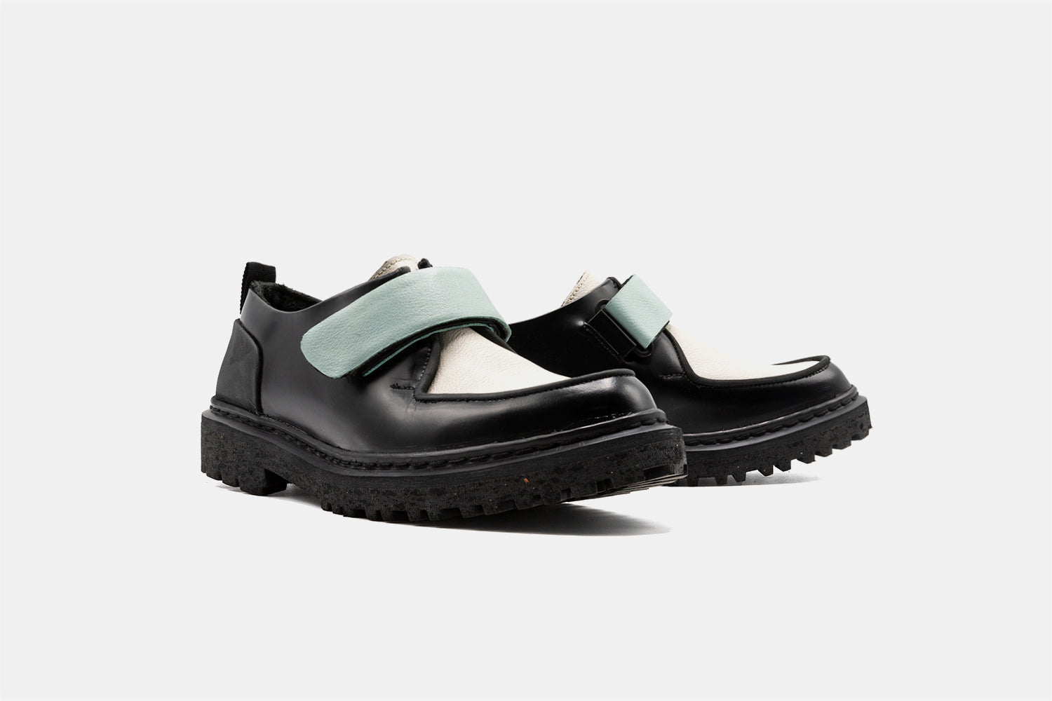 Women's Shoe - Hoko Low White