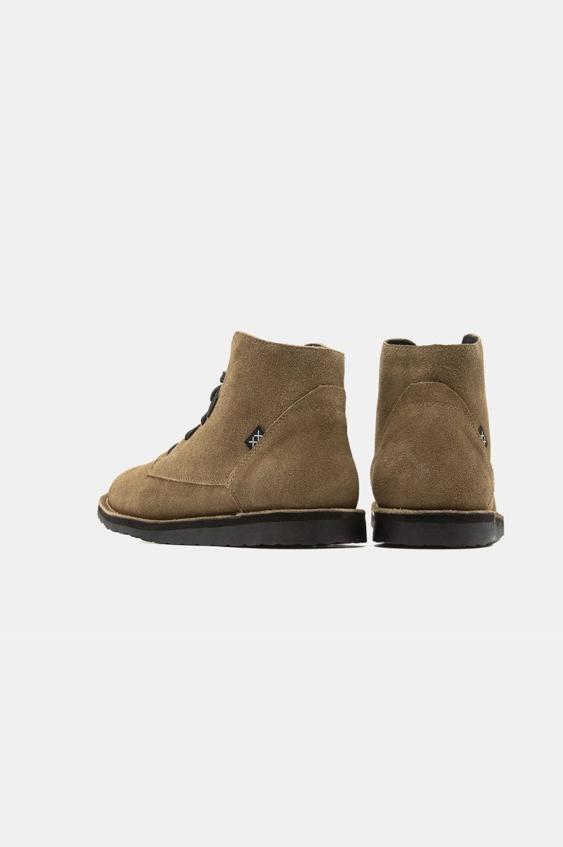Shoes - Botín Hombre - Pudú Hi Suede Almendra - BESTIAS
