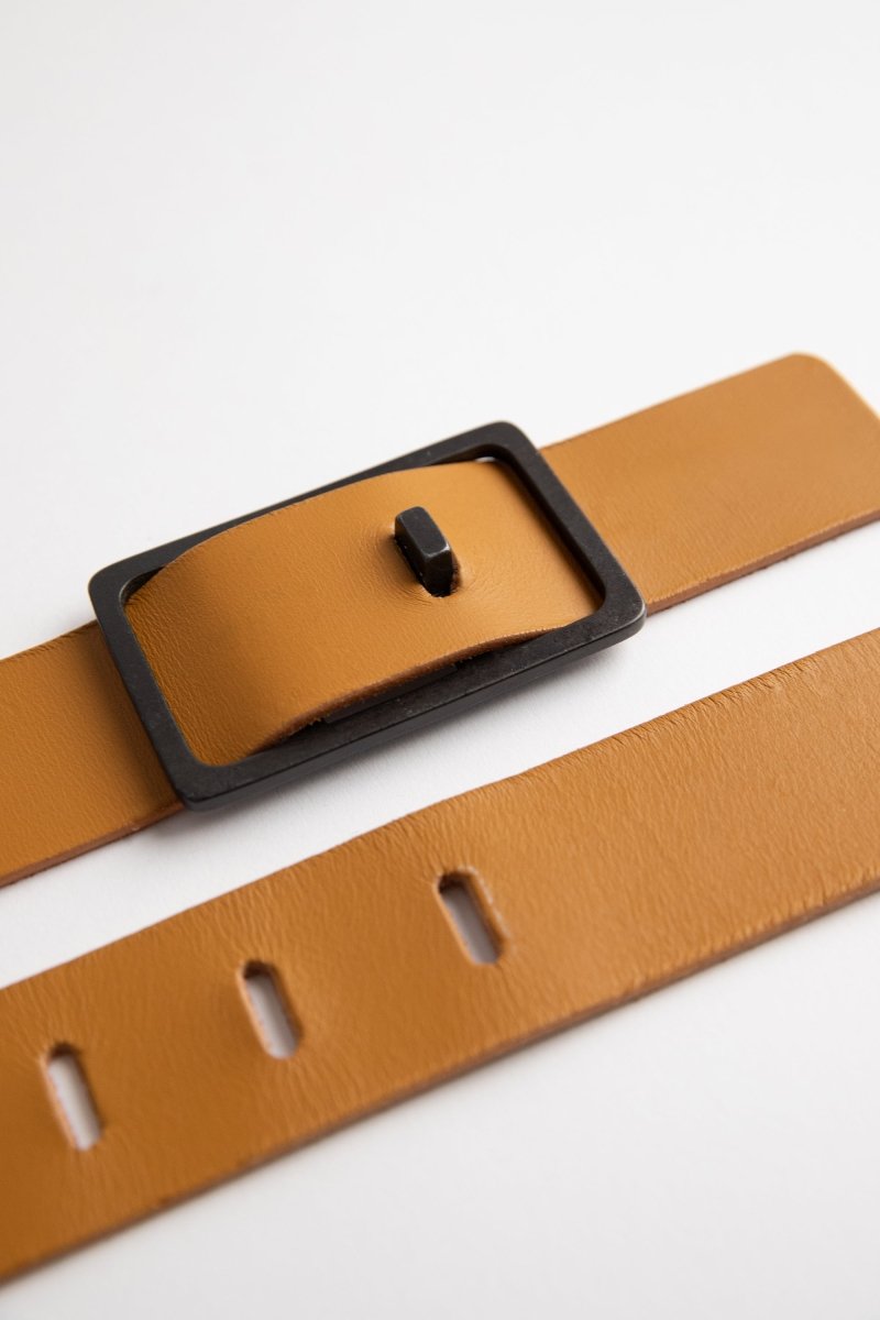 Clothing Accessories - Cinturón Minimal Camel/Negro - BESTIAS