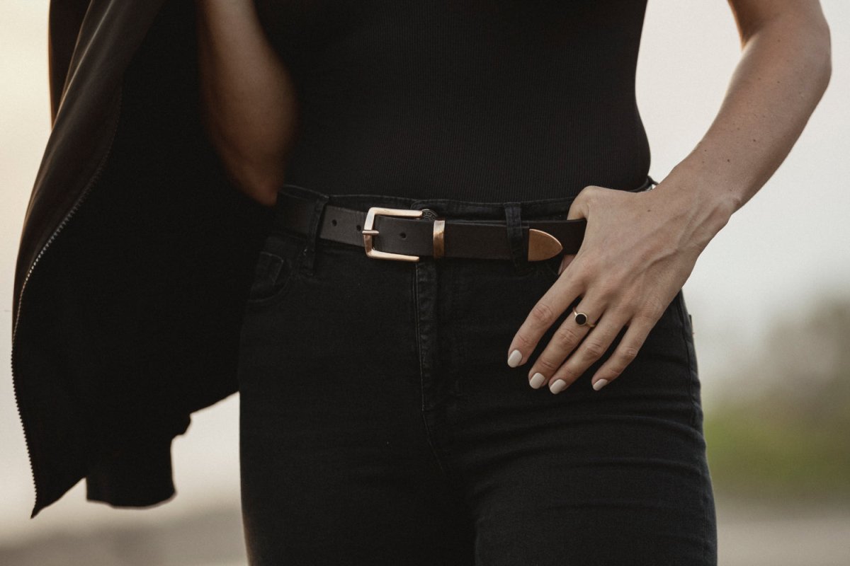 Cinturón Mujer - Metales Negro — Bestias