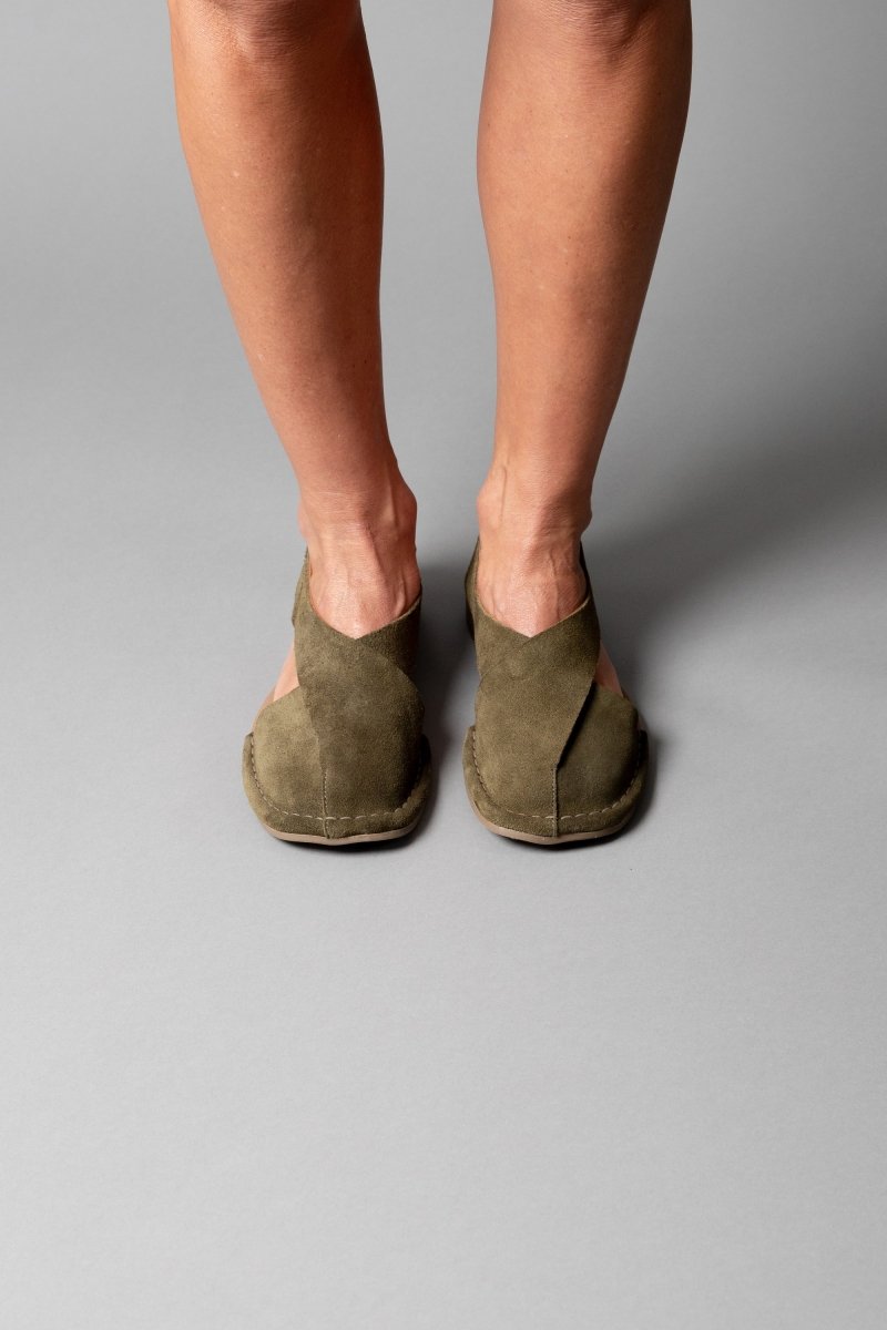 Shoes - Kaia | Suede Avocado - BESTIAS