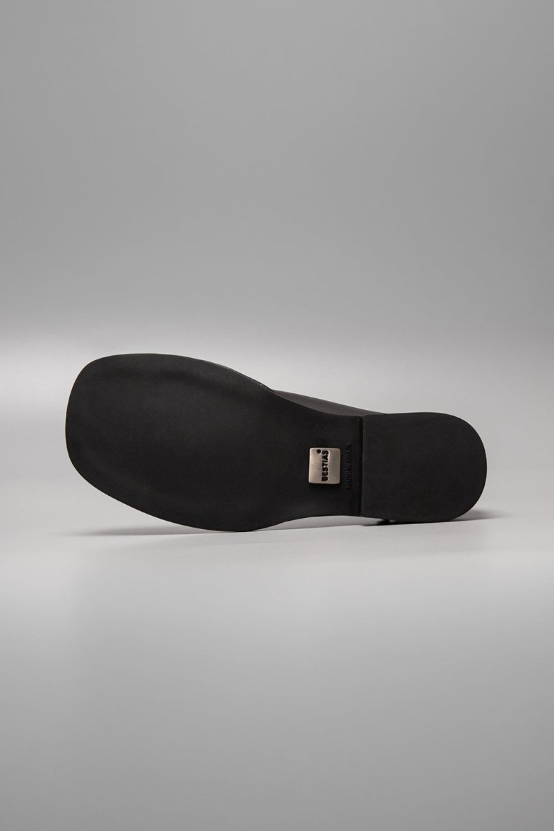 Shoes - Mujer - Komori Black - BESTIAS