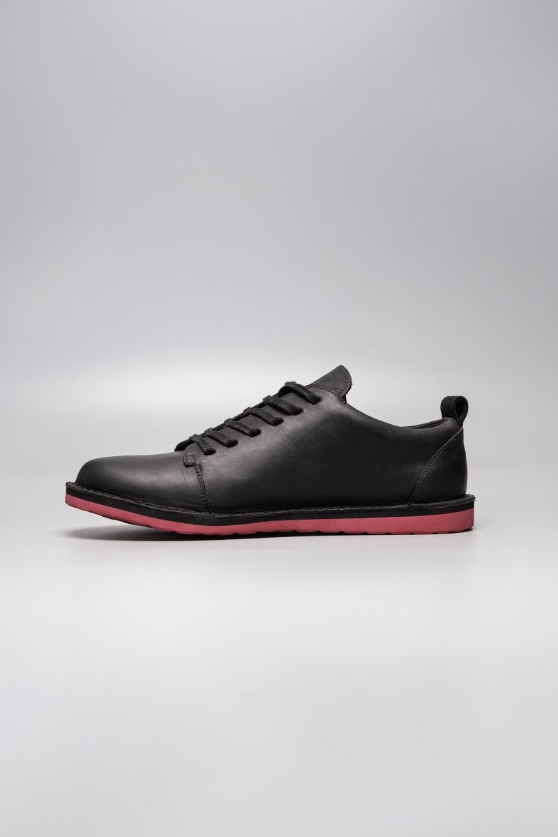 Shoes - Numbat Low | Black - BESTIAS