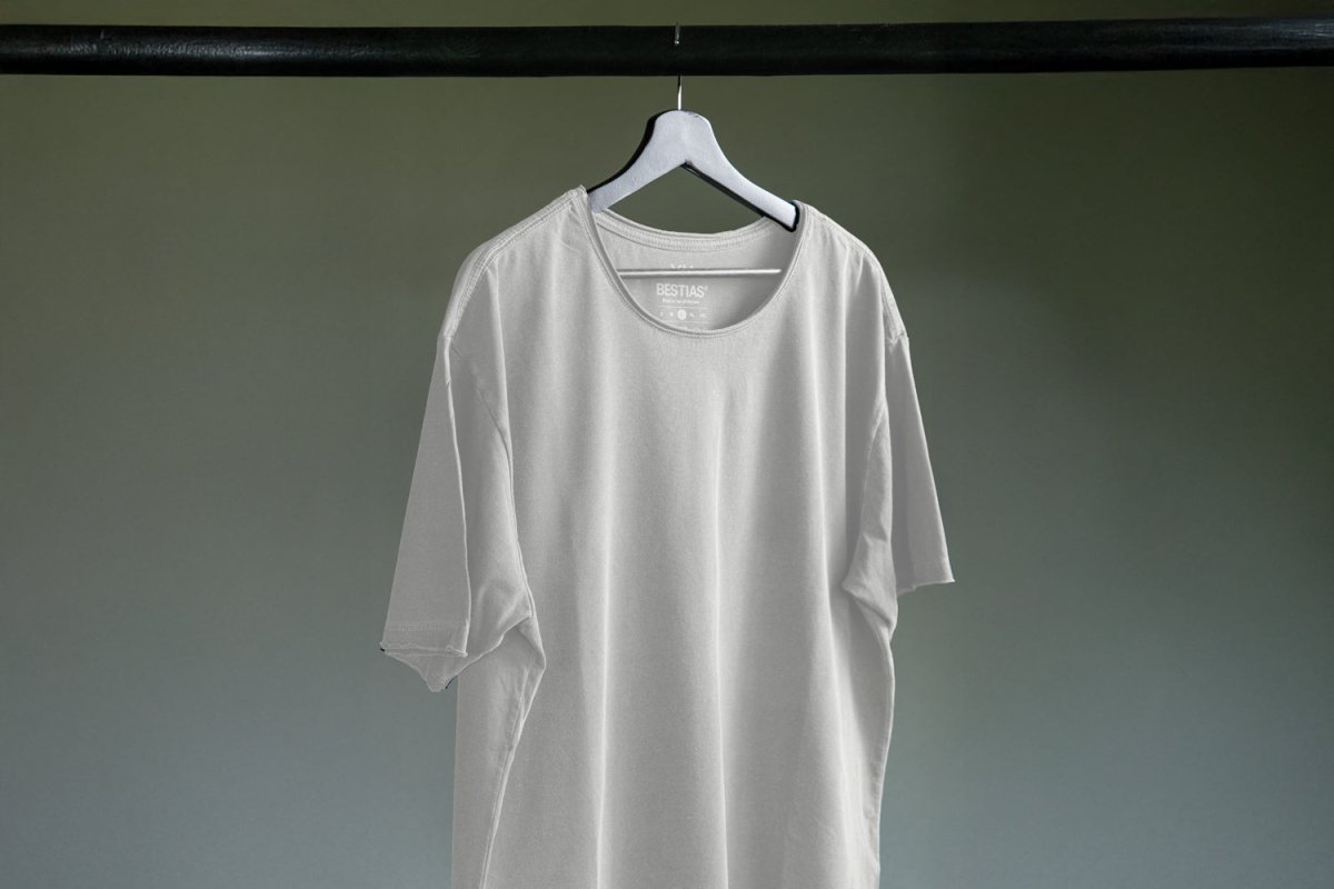 Polera Basic Pocket - Algodon Arena — Bestias