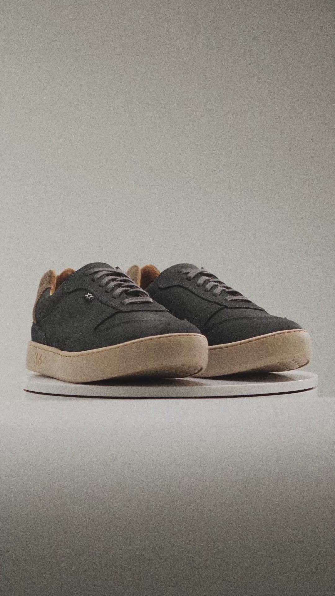 Bora | Navy Blue / Ecru
