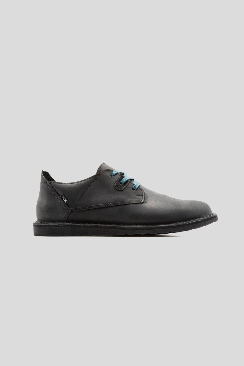 Shoes - Pudú Low | Black Graso - BESTIAS