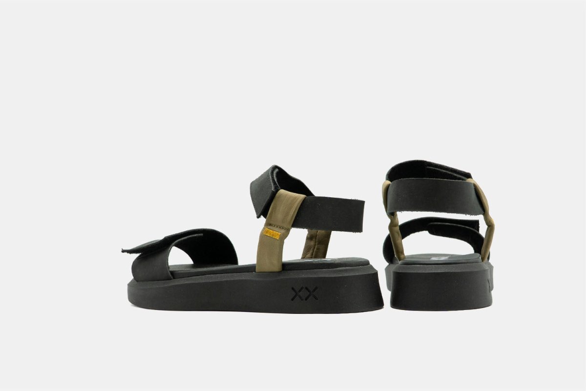 Shoes - Sandalia Mujer - Leona Black - BESTIAS