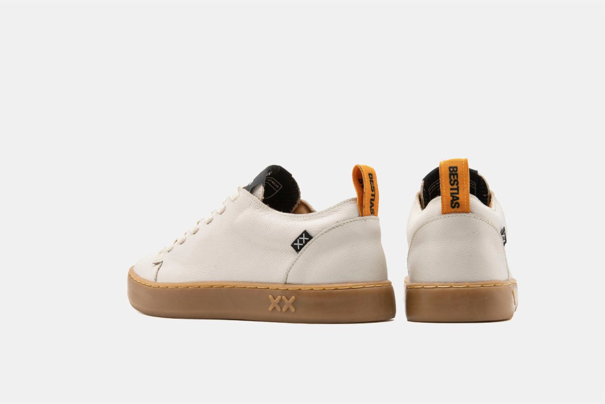 Shoes - Zapatilla Mujer - Cayman Low Off White - BESTIAS