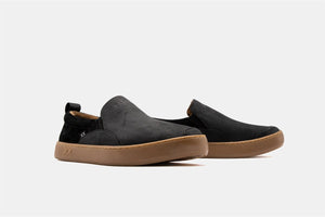 Shoes - Zapatilla Slip - On Hombre - Capitan Black / Gum - BESTIAS