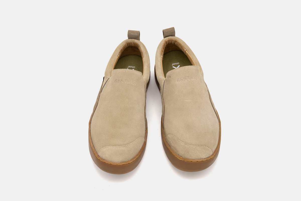 Shoes - Zapatilla Slip - On Hombre - Capitan Suede Arena - BESTIAS