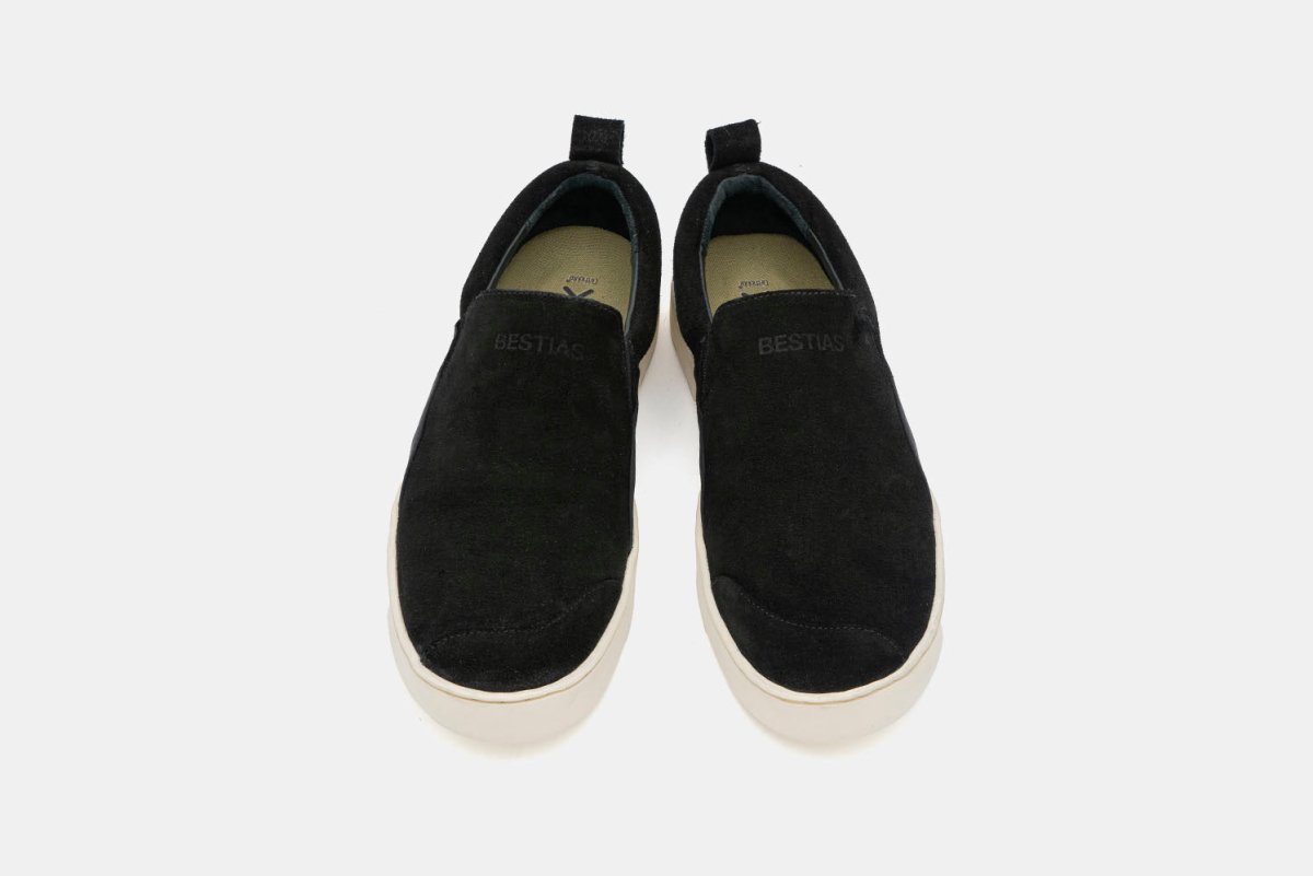 Shoes - Zapatilla Slip - On Hombre - Capitan Suede Black - BESTIAS