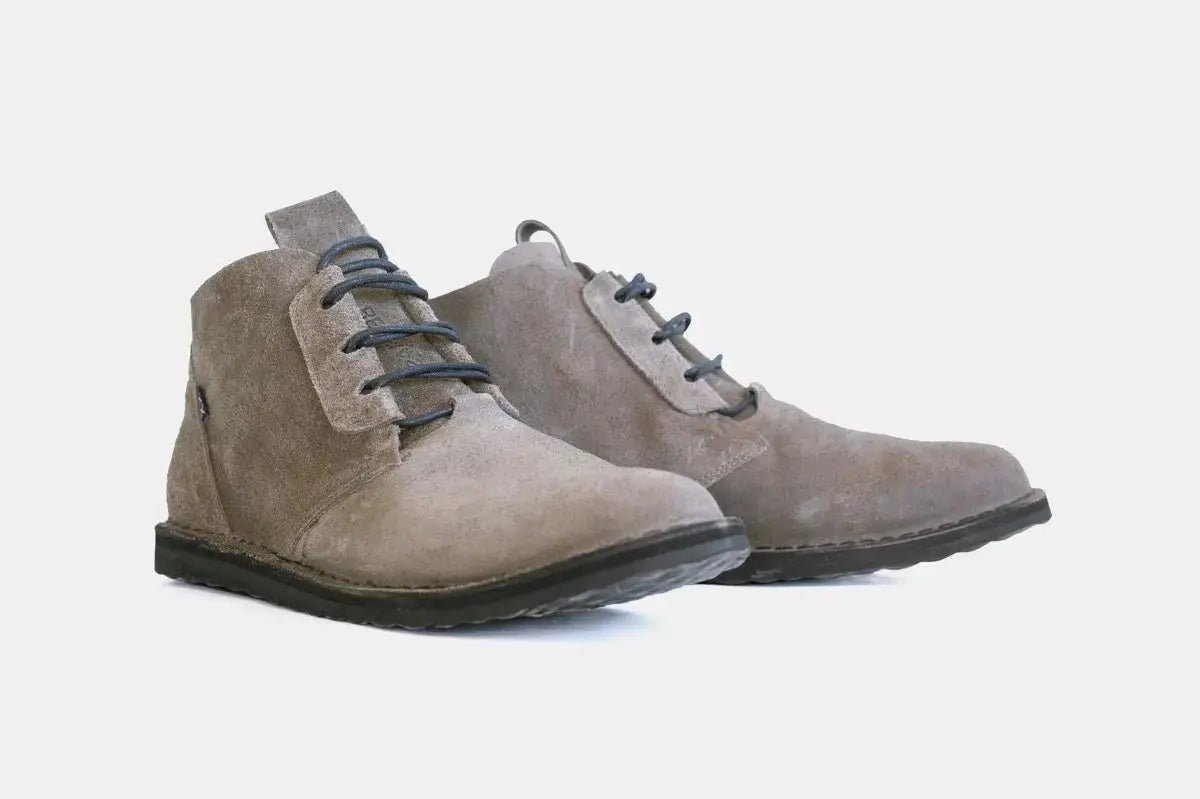 Botín Hombre - Dingo Suede Plutón — Bestias